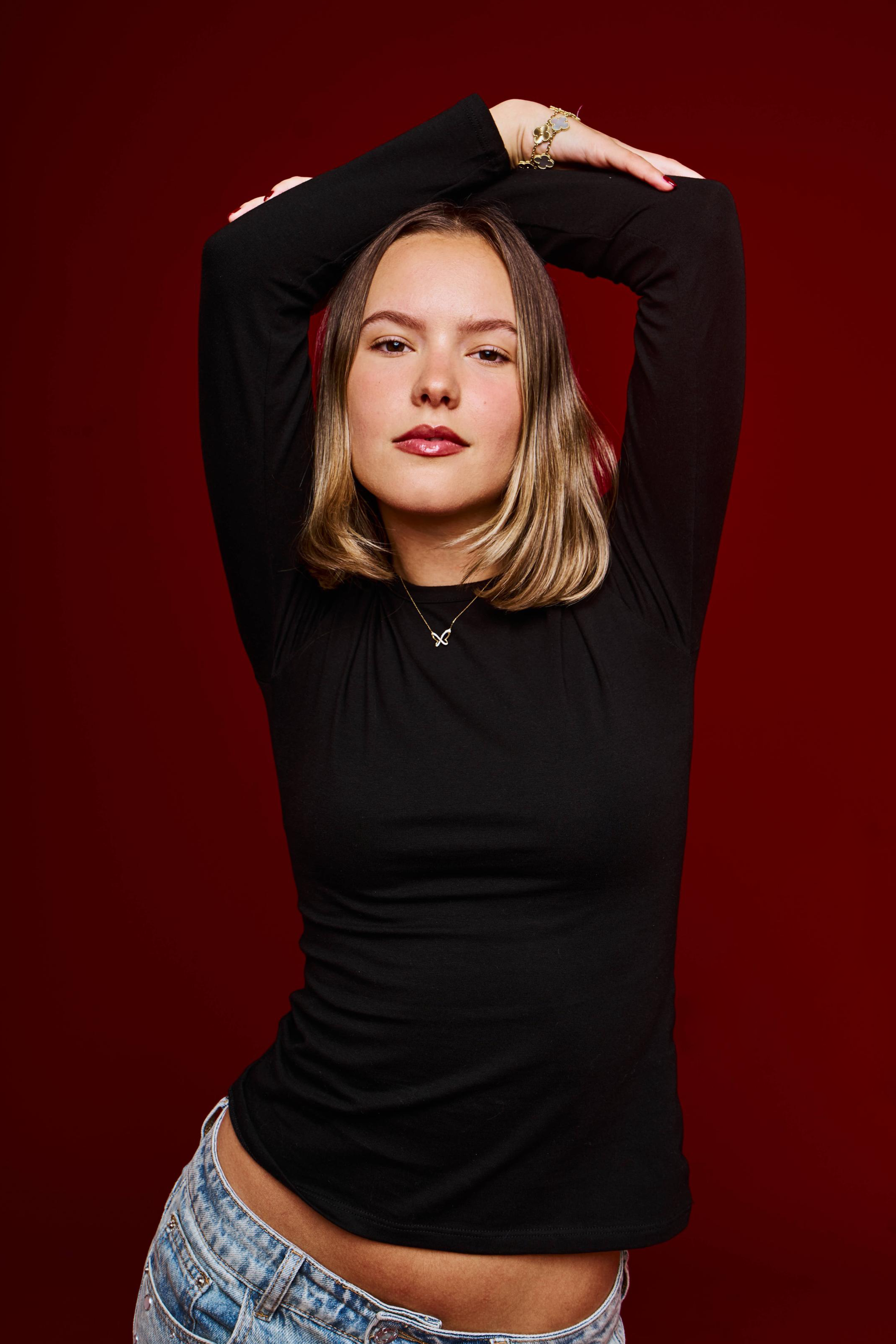 DK BASICS BLACK